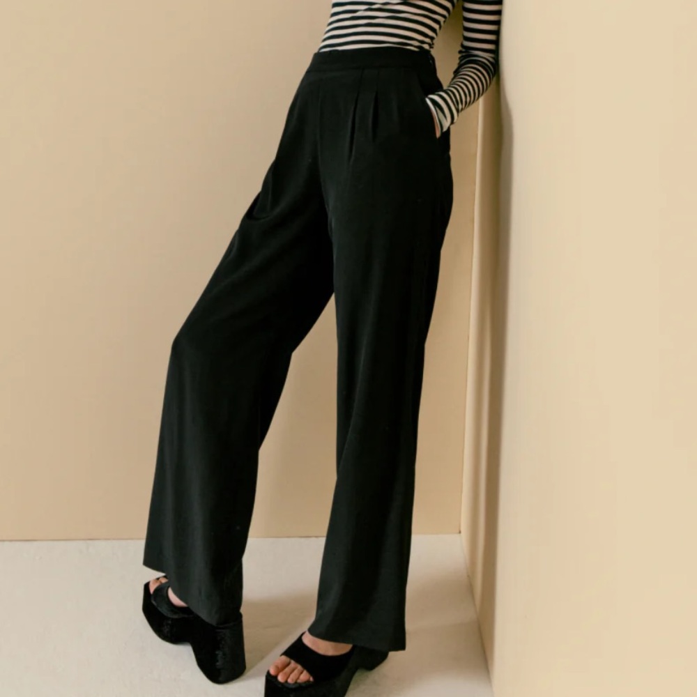 Cuyana Ponte Pants